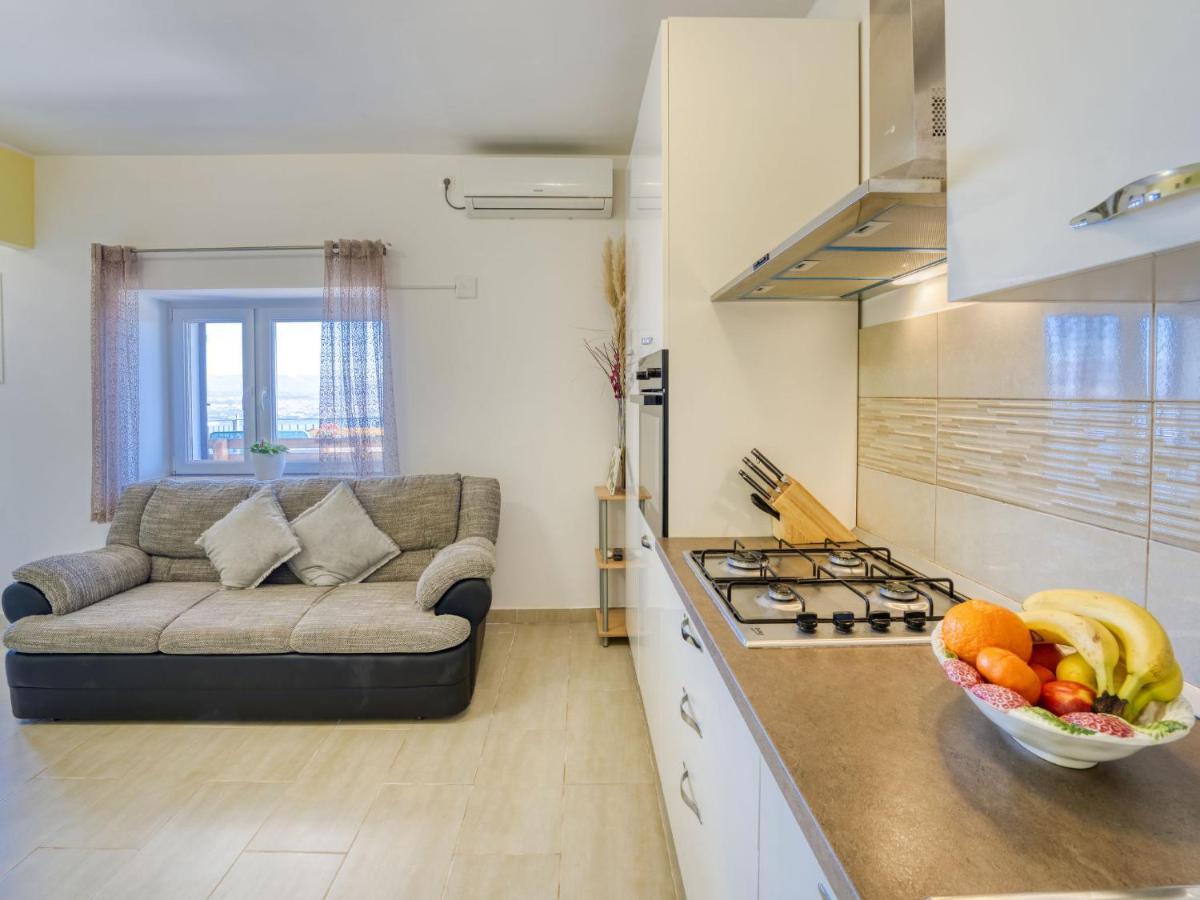 Apartment Edita By Interhome Lovran Exteriör bild